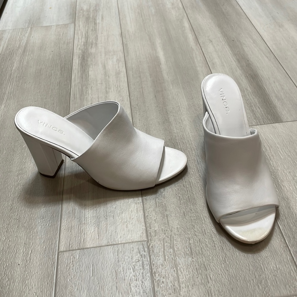 Vince Hanna  heeled sandal